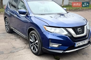 Внедорожник / Кроссовер Nissan Rogue 2018 в Житомире