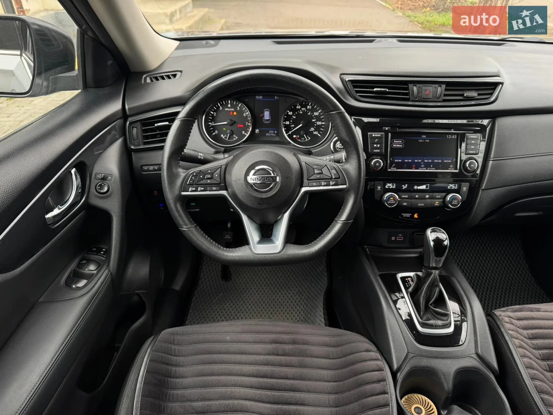 2019 Nissan Rogue - мініатюра 27