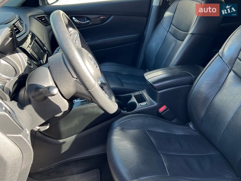 Внедорожник / Кроссовер Nissan Rogue 2018 в Запорожье фото 7 Внедорожник / Кроссовер Nissan Rogue 2018 в Запорожье