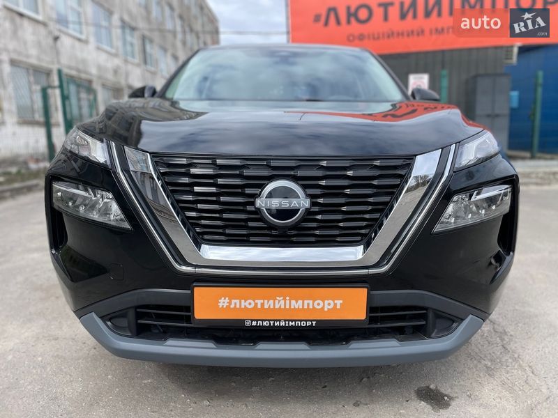 Внедорожник / Кроссовер Nissan Rogue 2023 в Сумах