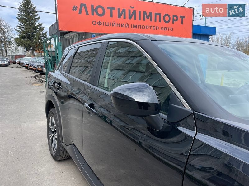 Внедорожник / Кроссовер Nissan Rogue 2023 в Сумах
