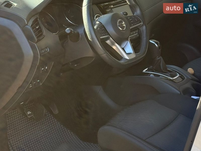 Внедорожник / Кроссовер Nissan Rogue 2017 в Чернигове фото 17 Внедорожник / Кроссовер Nissan Rogue 2017 в Чернигове