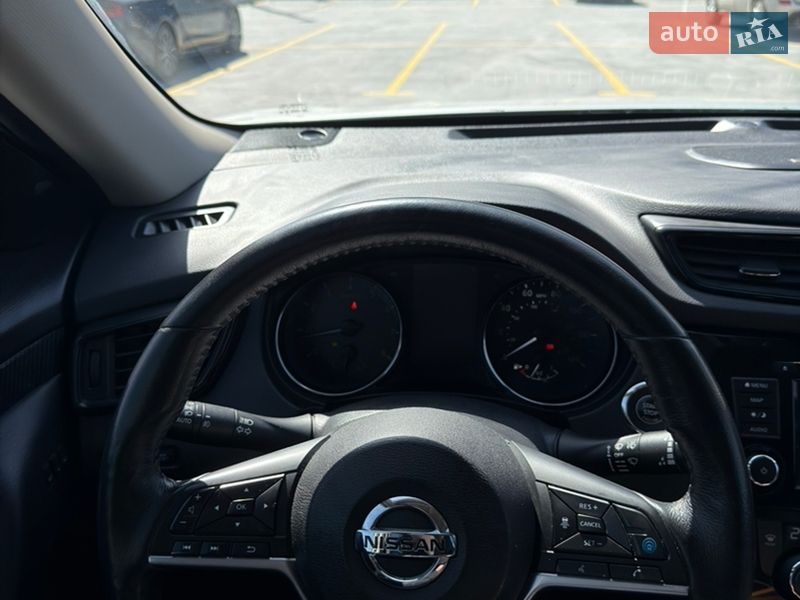 Позашляховик / Кросовер Nissan Rogue 2018 в Тернополі