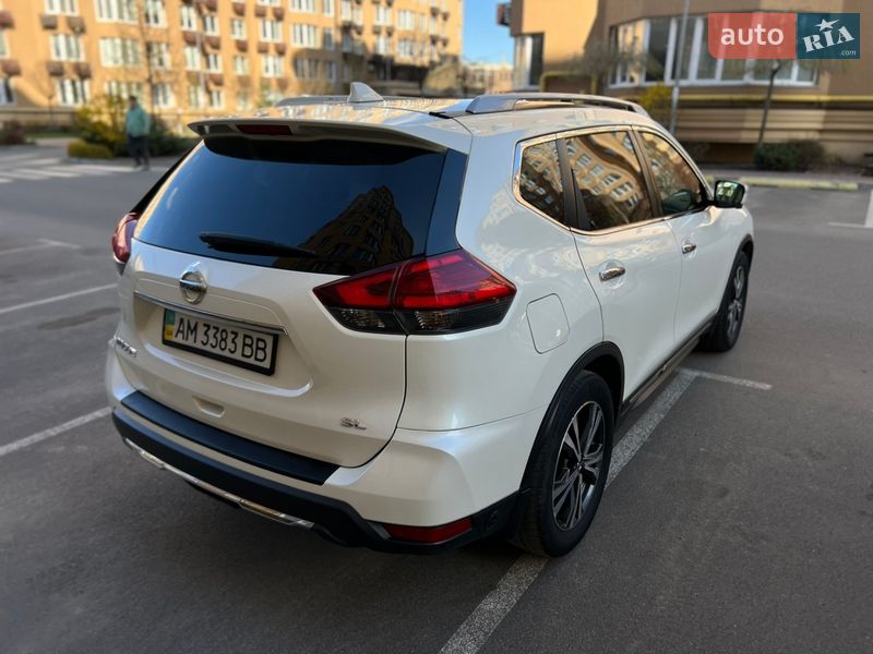 Позашляховик / Кросовер Nissan Rogue 2017 в Києві