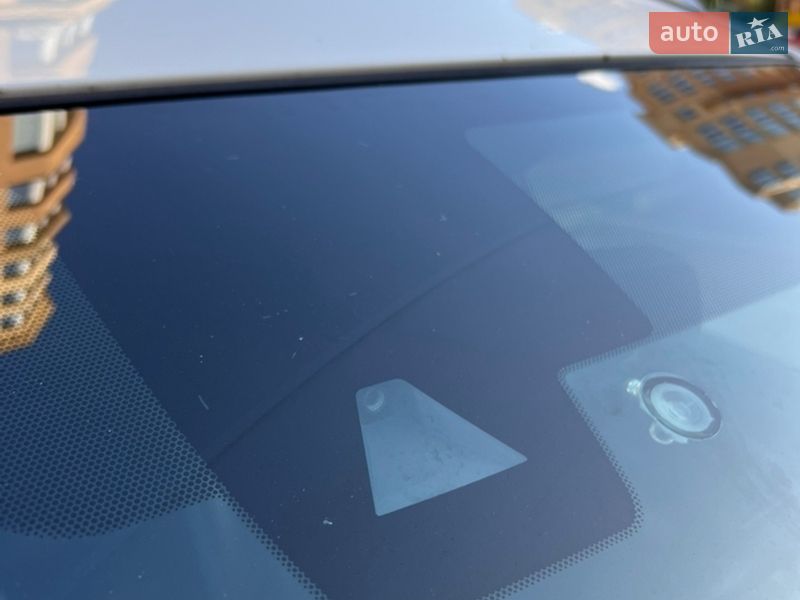 Позашляховик / Кросовер Nissan Rogue 2017 в Києві