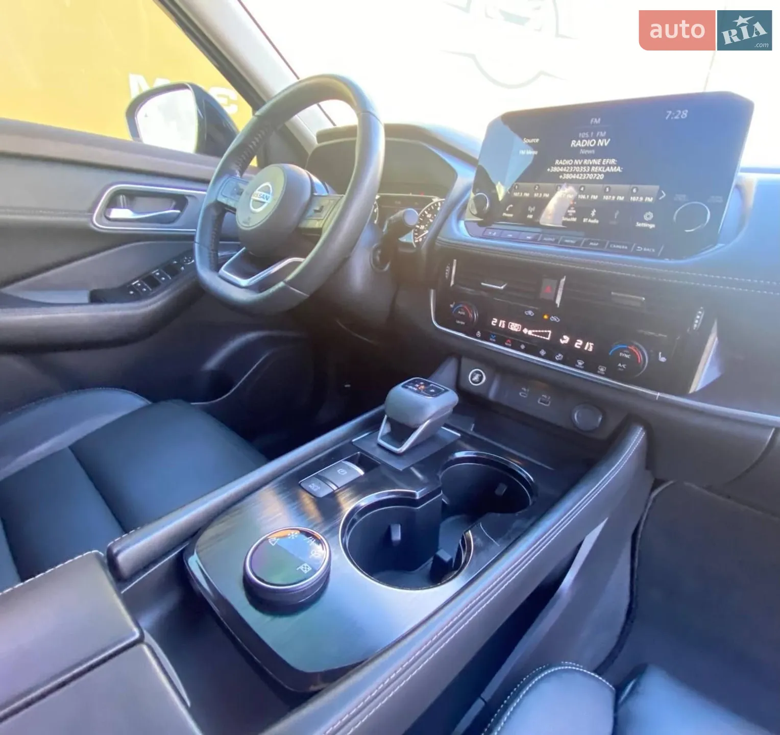 2021 Nissan Rogue - мініатюра 17