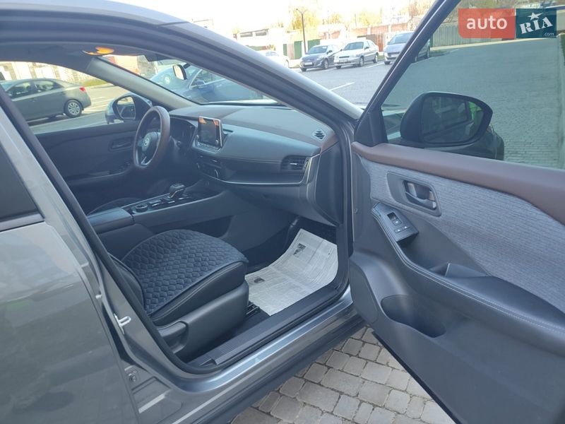 Внедорожник / Кроссовер Nissan Rogue 2021 в Черкассах