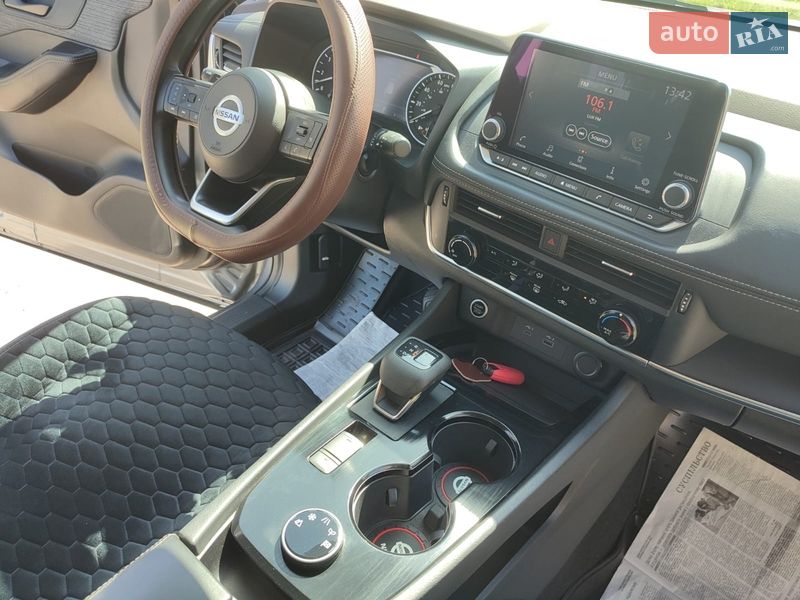 Внедорожник / Кроссовер Nissan Rogue 2021 в Черкассах