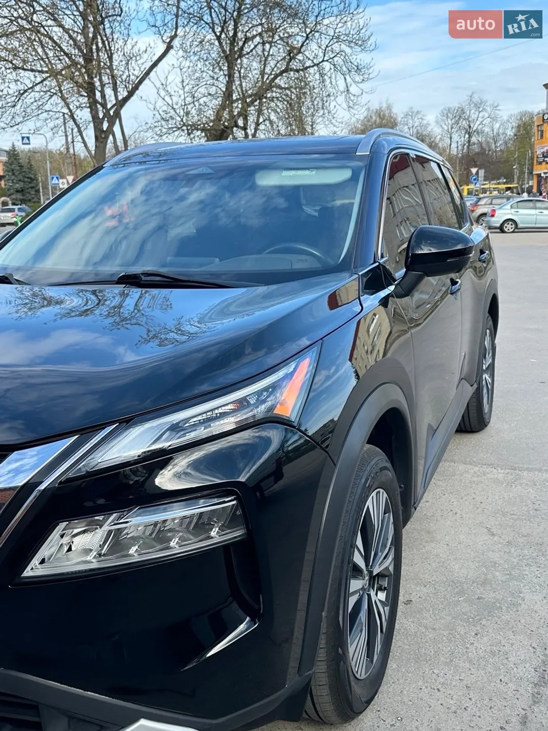 2021 Nissan Rogue - мініатюра 2