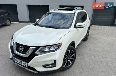 Позашляховик / Кросовер Nissan Rogue 2018 в Тернополі