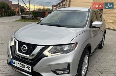 Позашляховик / Кросовер Nissan Rogue 2017 в Львові