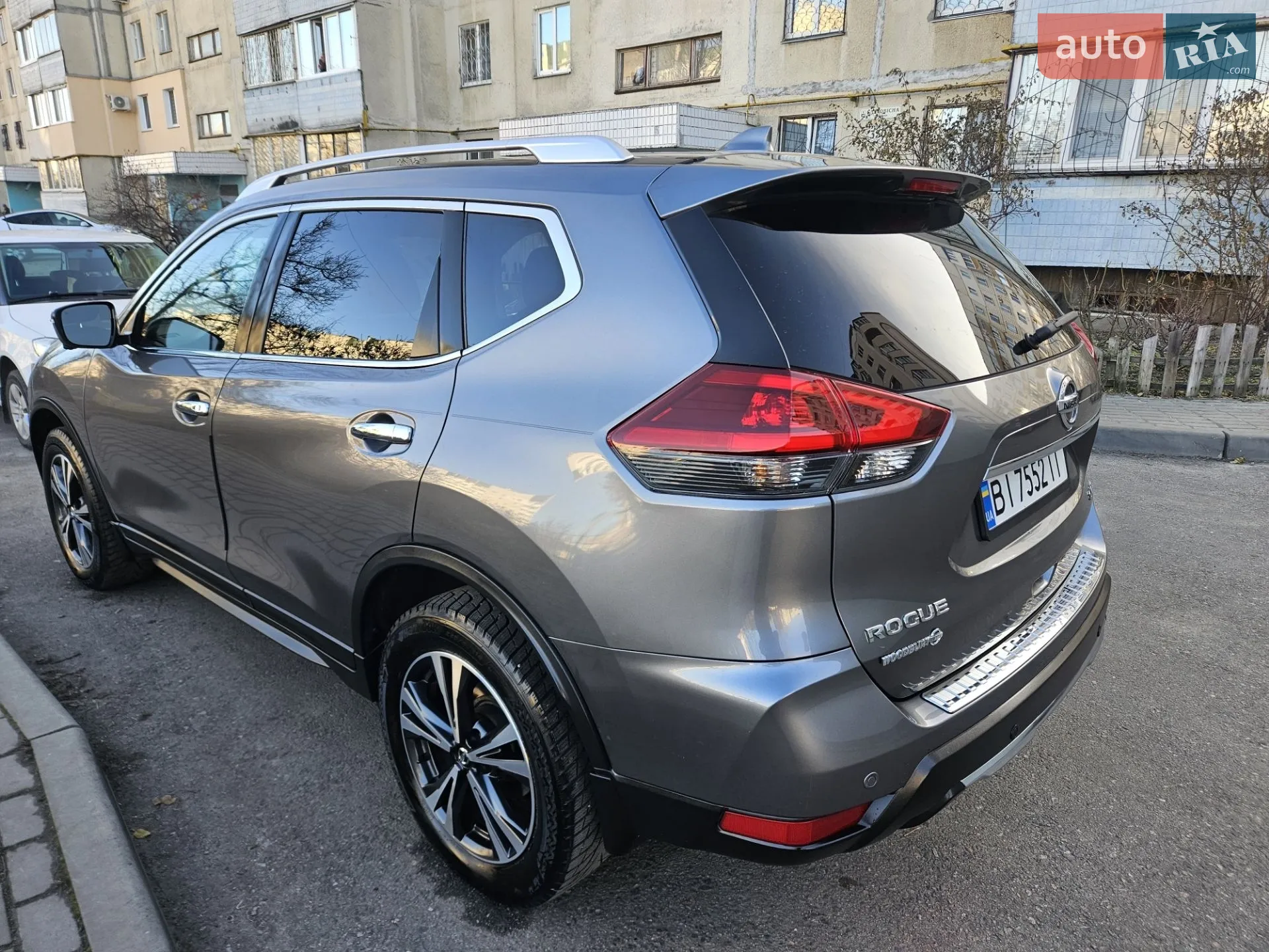 2019 Nissan Rogue - мініатюра 14