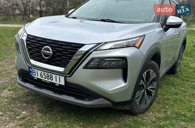 Позашляховик / Кросовер Nissan Rogue 2021 в Полтаві