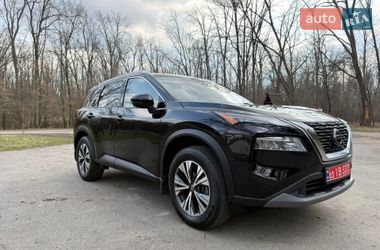 Внедорожник / Кроссовер Nissan Rogue 2021 в Фастове