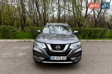 Внедорожник / Кроссовер Nissan Rogue 2017 в Одессе