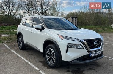 Внедорожник / Кроссовер Nissan Rogue 2020 в Львове