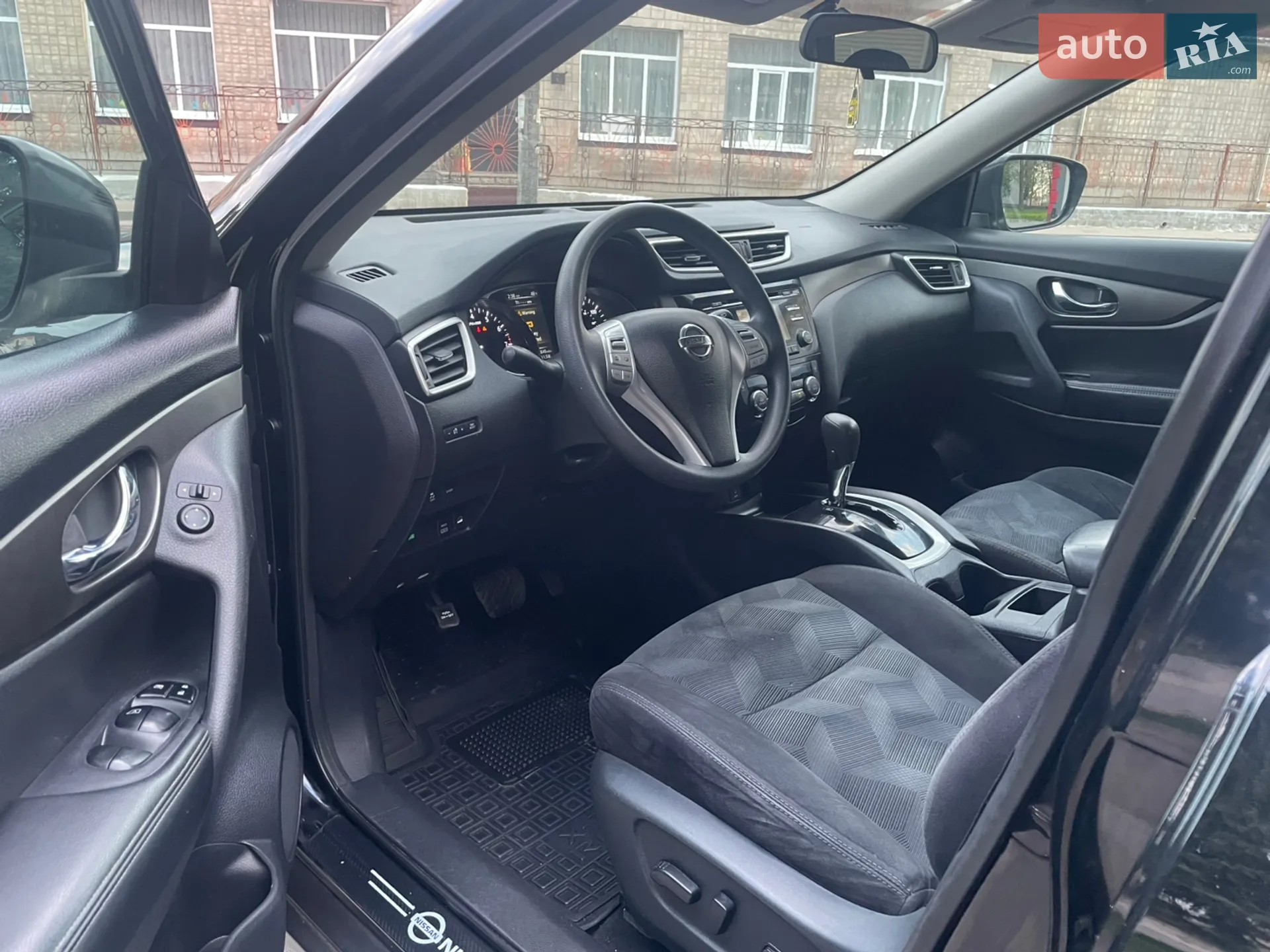 2015 Nissan Rogue - мініатюра 26