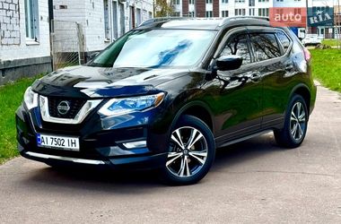 Внедорожник / Кроссовер Nissan Rogue 2018 в Чернигове