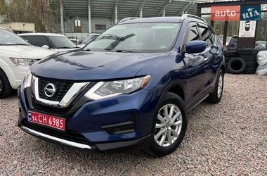 Позашляховик / Кросовер Nissan Rogue 2017 в Полтаві