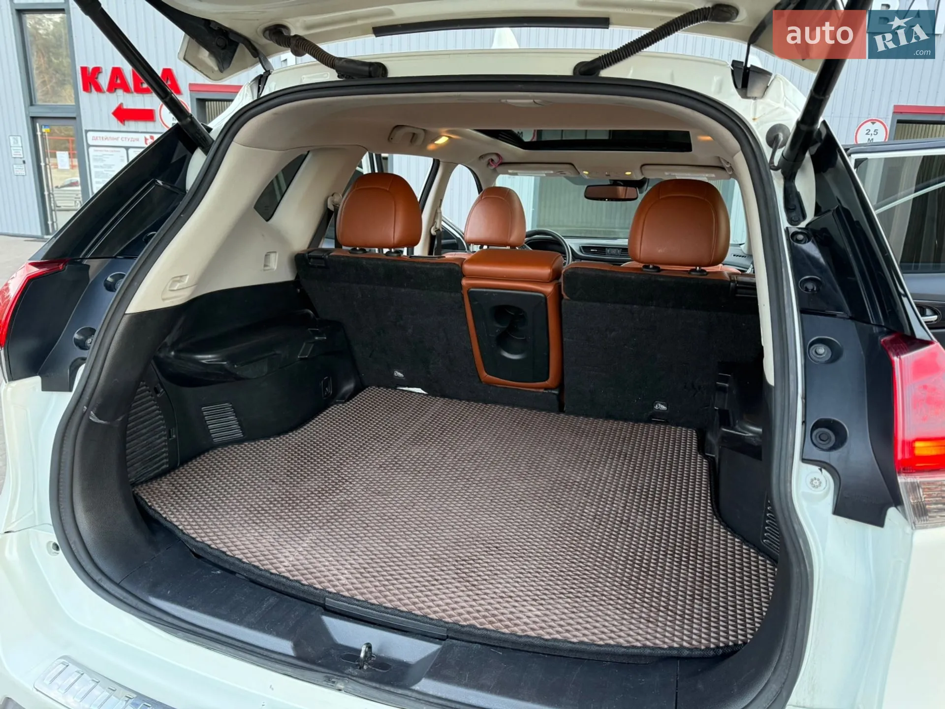 2019 Nissan Rogue - мініатюра 18