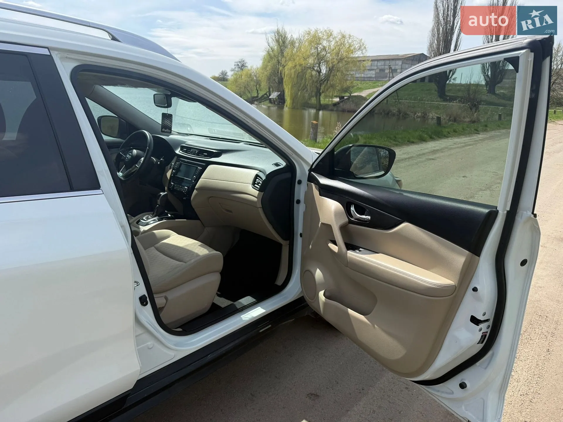 2019 Nissan Rogue - мініатюра 28