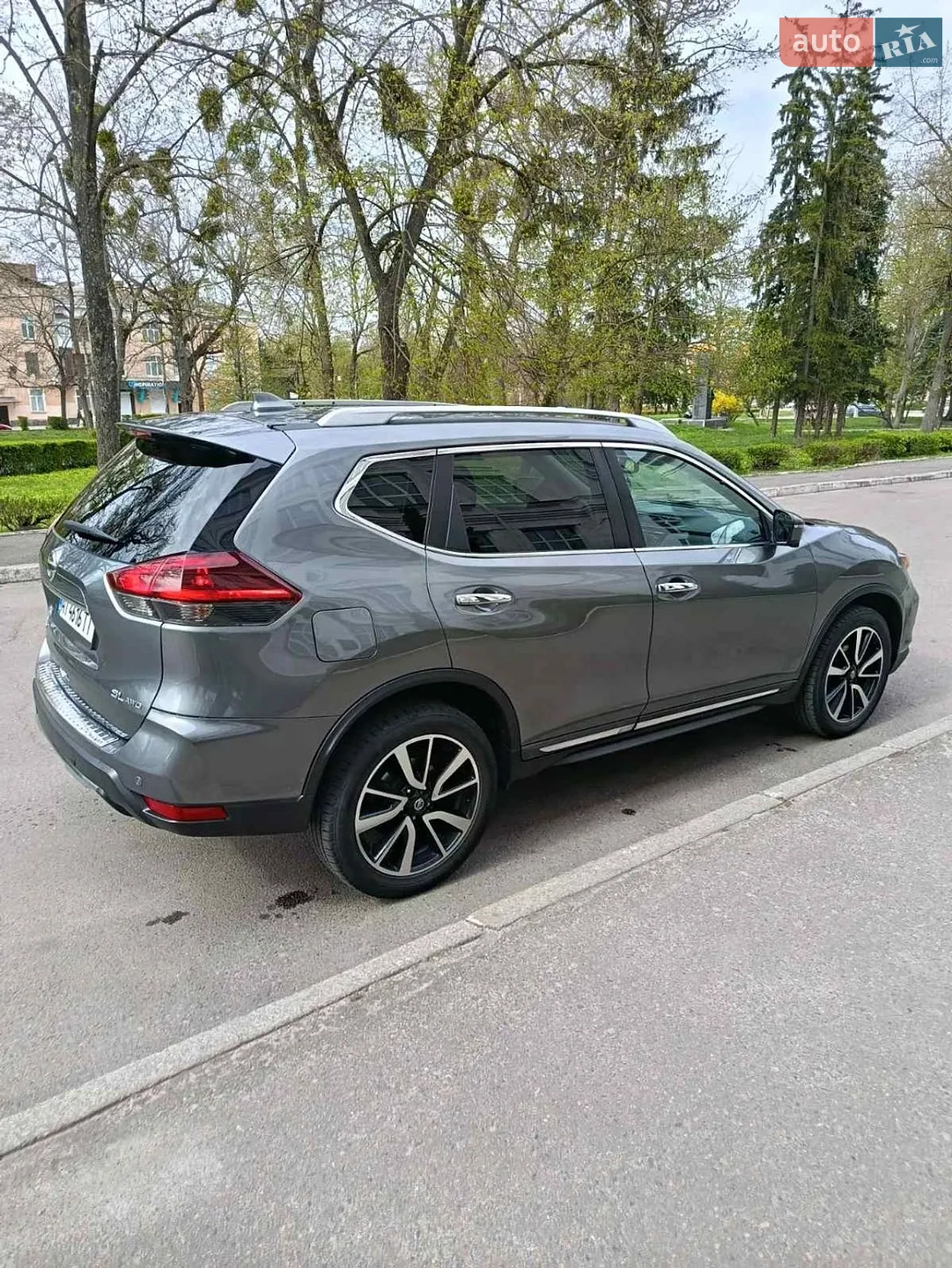 2020 Nissan Rogue - мініатюра 3