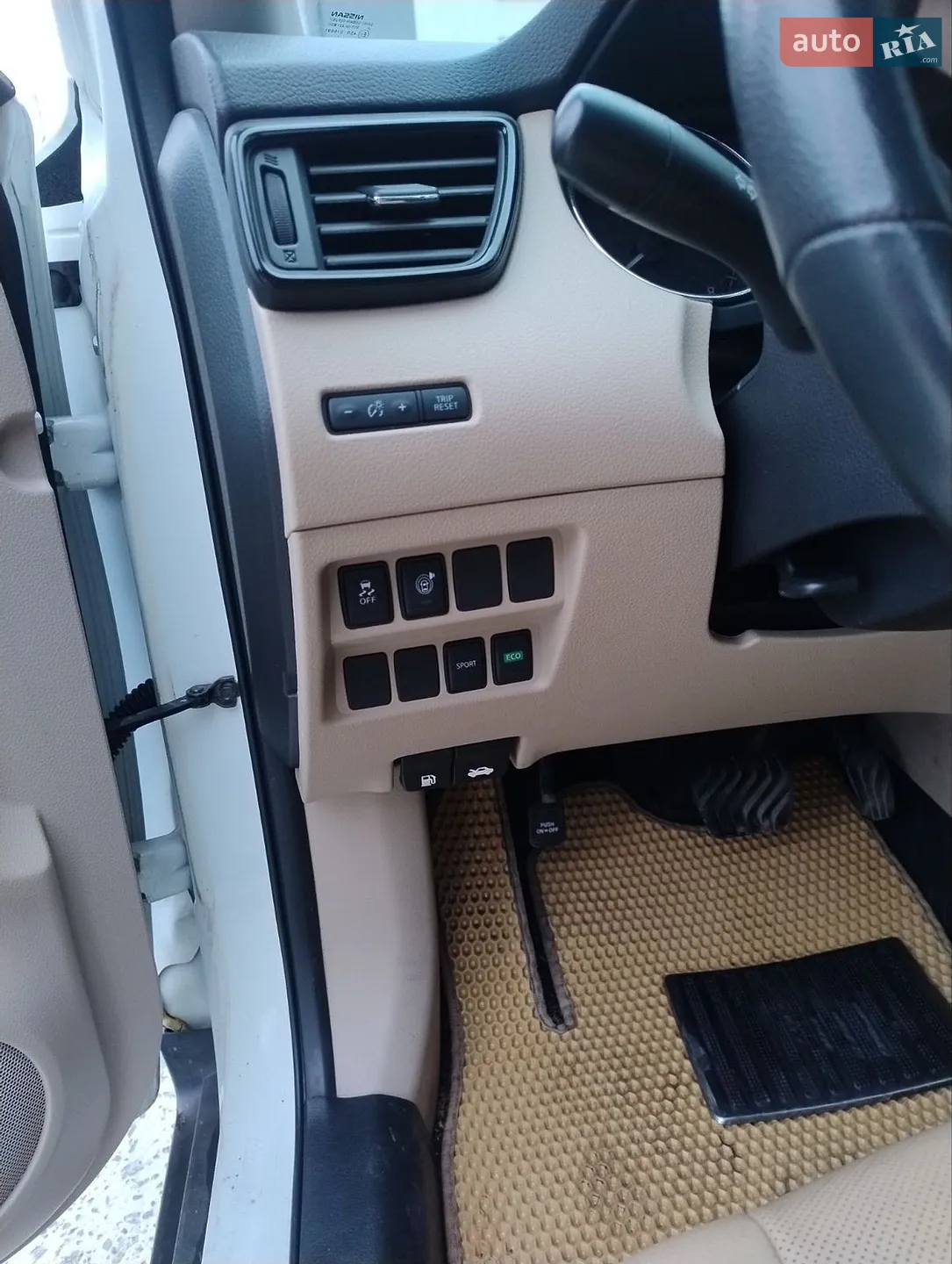 2016 Nissan Rogue - мініатюра 18