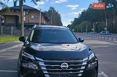 Внедорожник / Кроссовер Nissan Rogue 2024 в Киеве