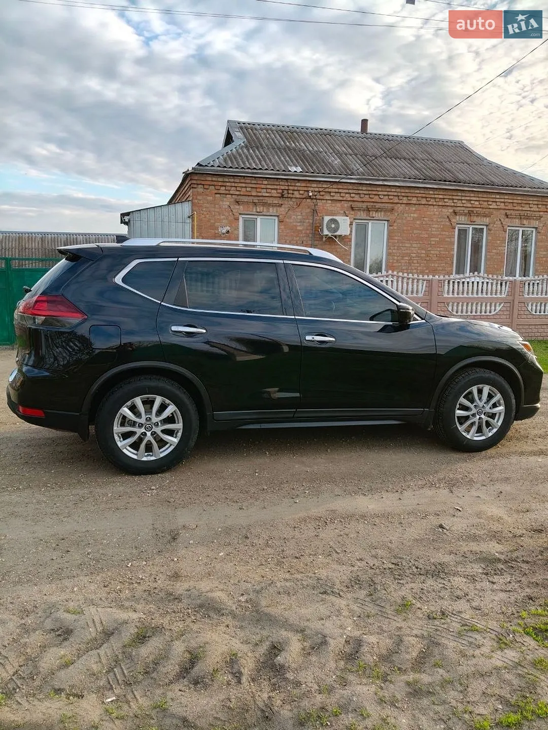 2017 Nissan Rogue - мініатюра 6
