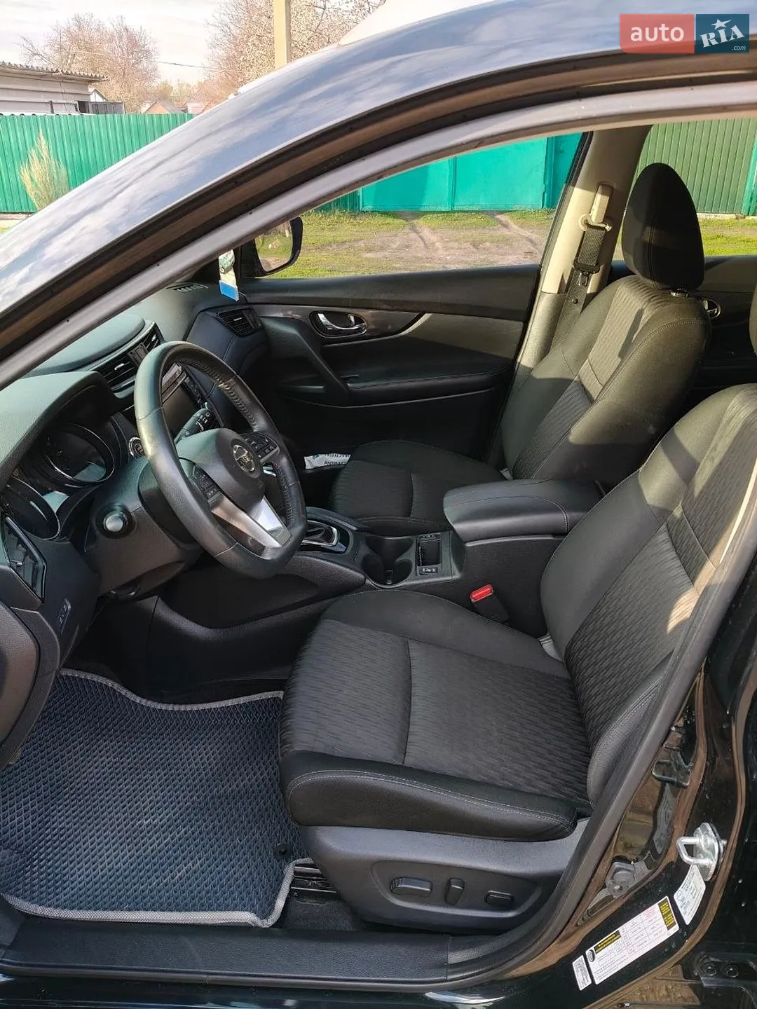2017 Nissan Rogue - мініатюра 9