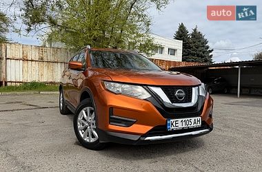 Позашляховик / Кросовер Nissan Rogue 2018 в Дніпрі