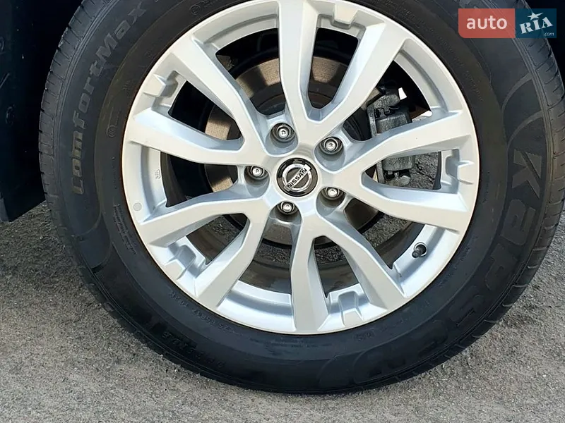 Nissan Rogue 2019 VIN KNMAT2MT7KP543903 фото оголошення 22 з 104