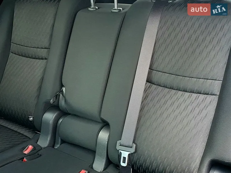 Nissan Rogue 2019 VIN KNMAT2MT7KP543903 фото оголошення 35 з 104