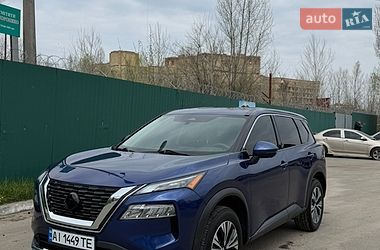 Внедорожник / Кроссовер Nissan Rogue 2021 в Киеве