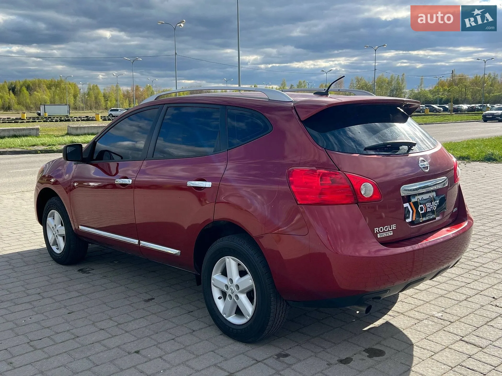 2015 Nissan Rogue - мініатюра 2