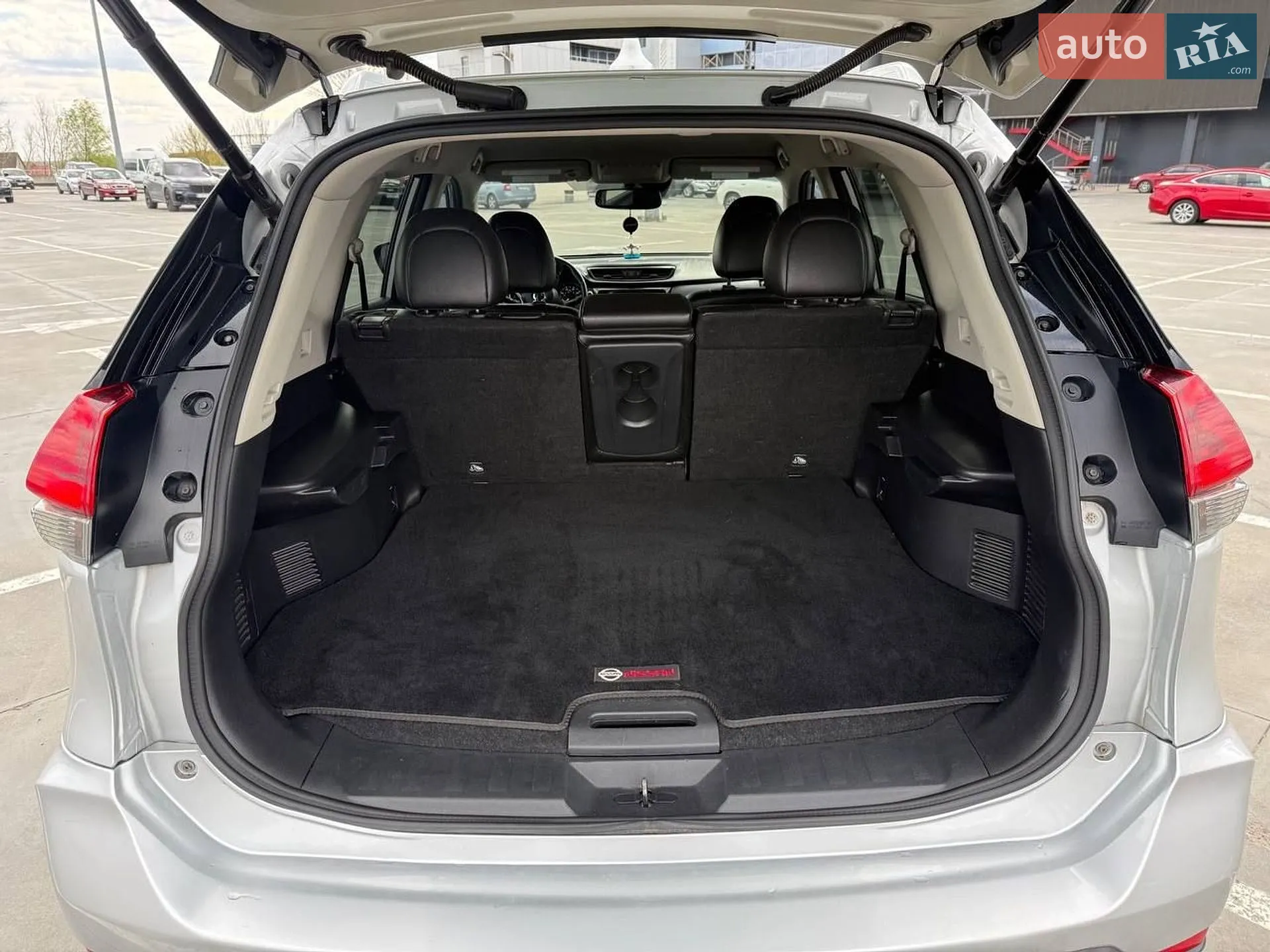 2017 Nissan Rogue - мініатюра 12