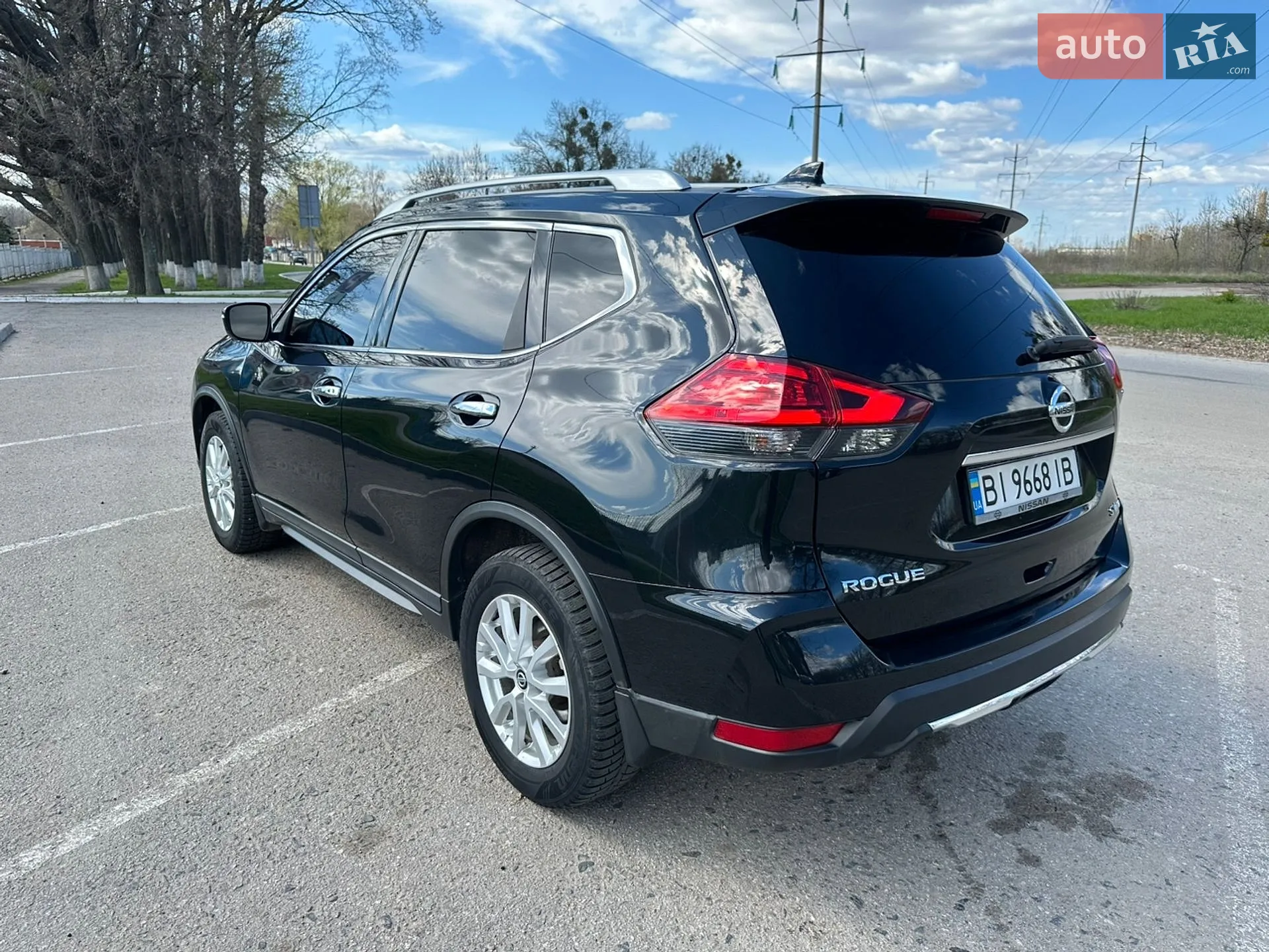 2017 Nissan Rogue - мініатюра 9