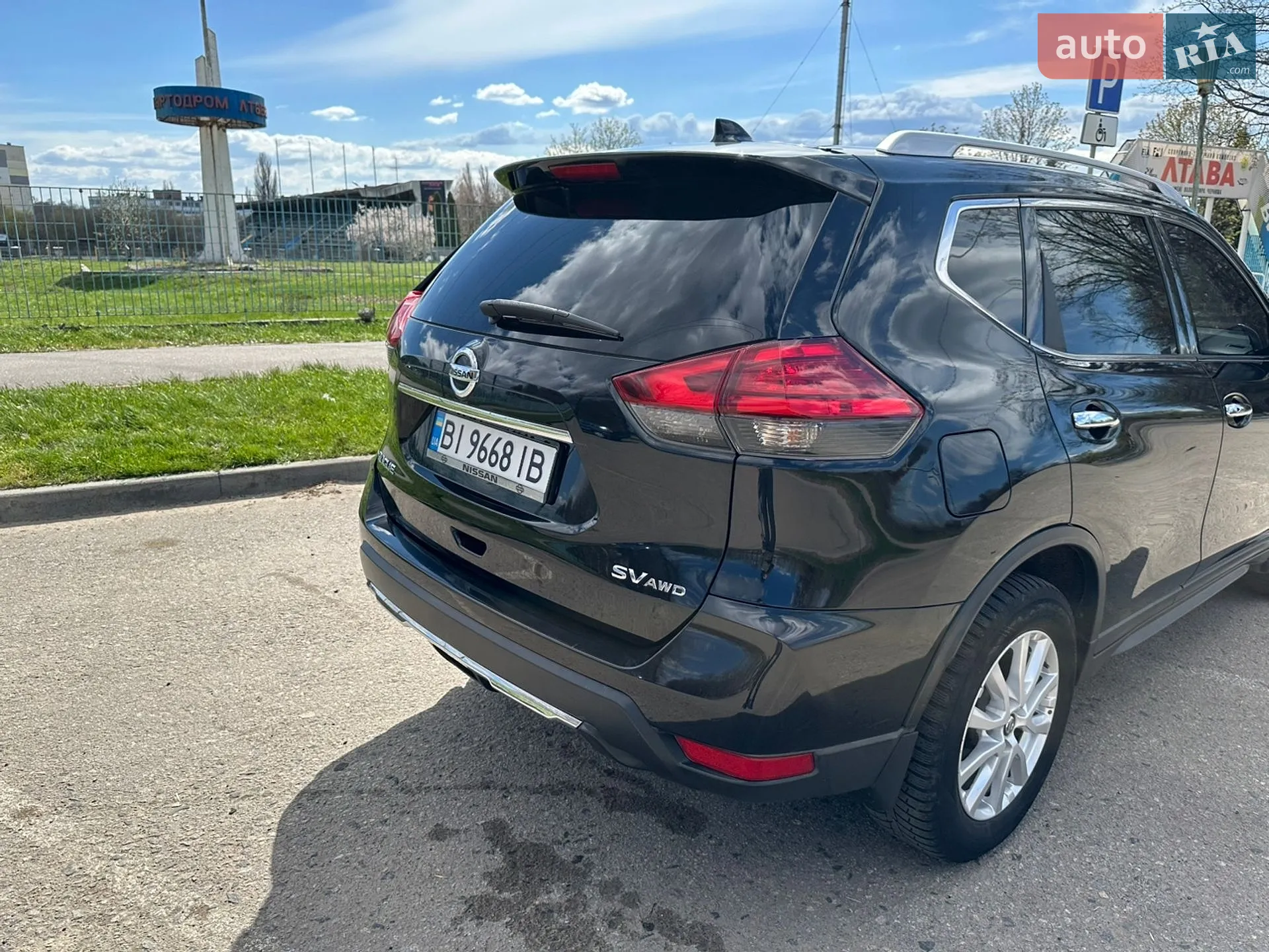2017 Nissan Rogue - мініатюра 18