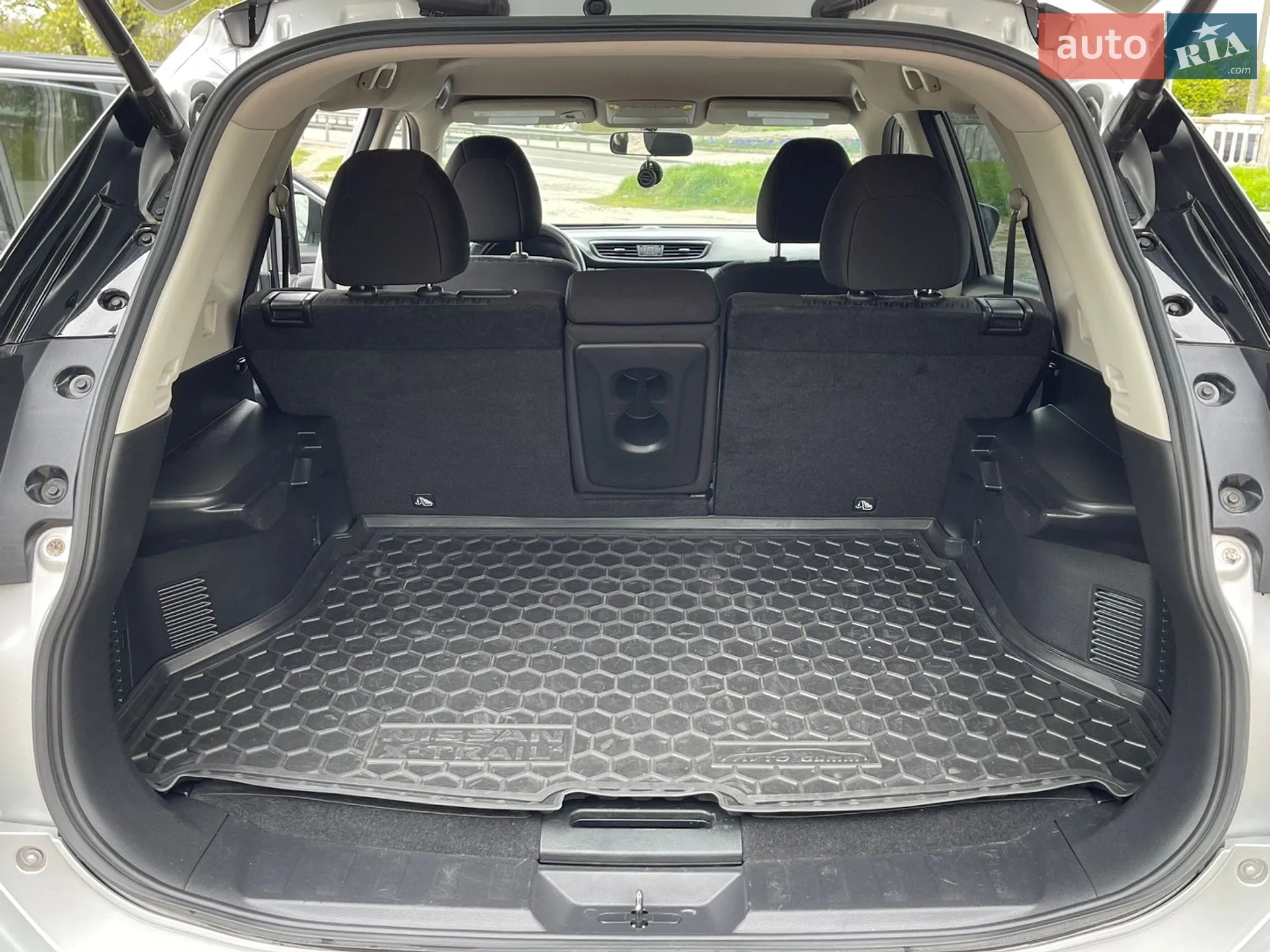 2018 Nissan Rogue - мініатюра 17