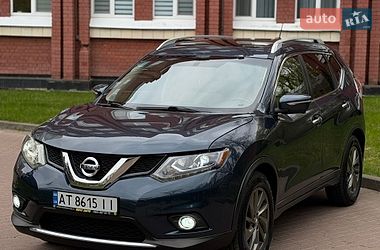 Внедорожник / Кроссовер Nissan Rogue 2015 в Чернигове