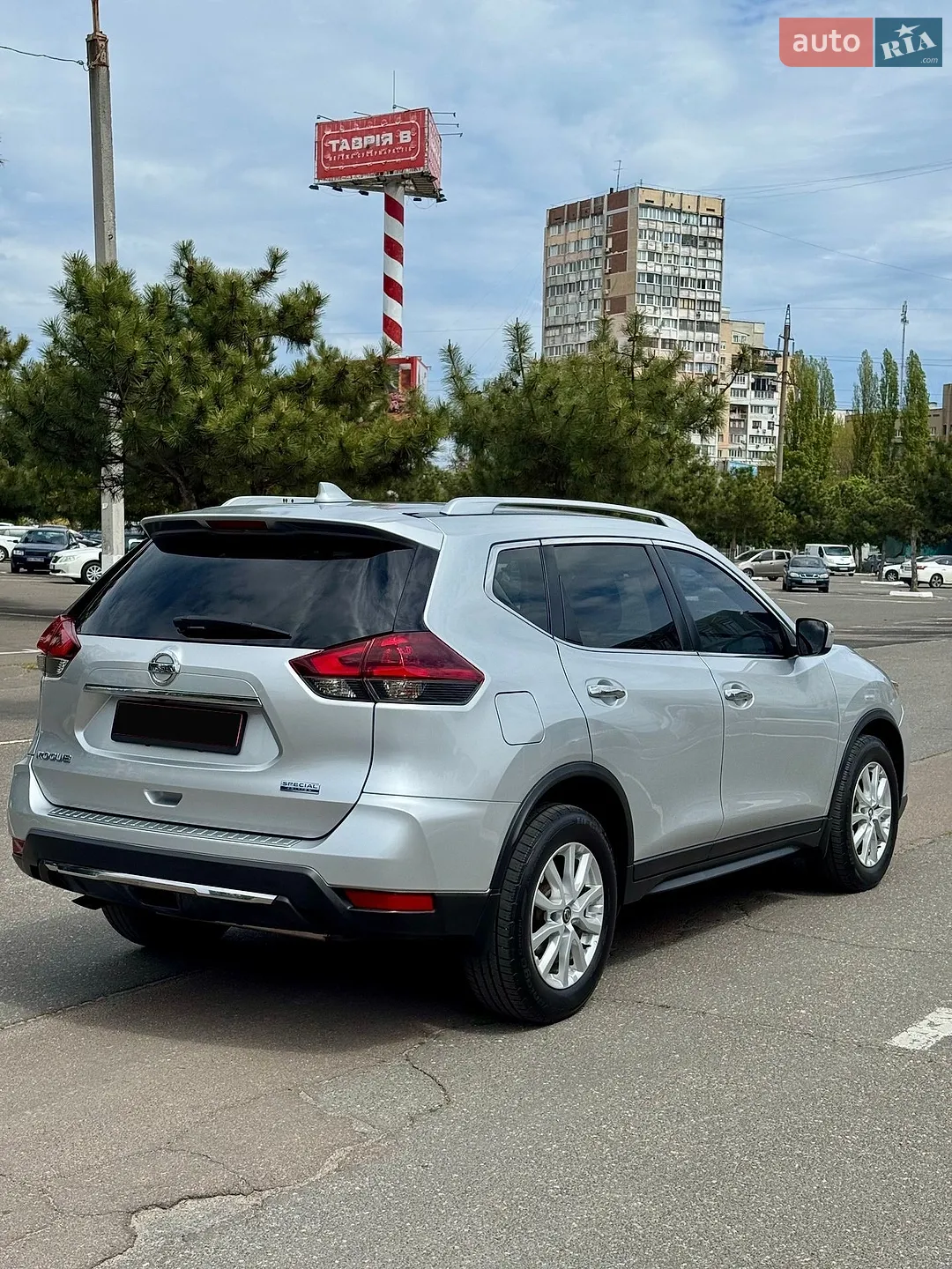 2019 Nissan Rogue - мініатюра 14