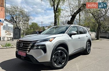 Позашляховик / Кросовер Nissan Rogue 2025 в Кременчуці