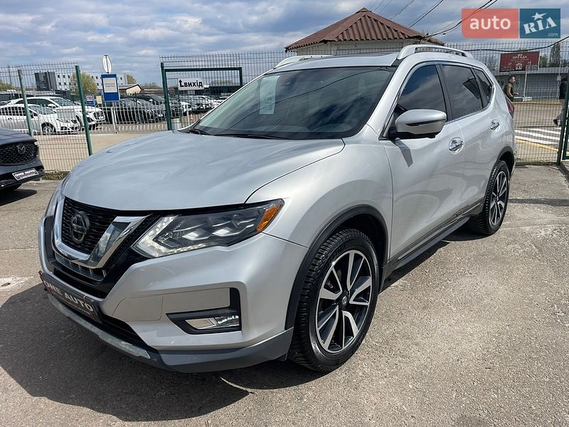 Nissan Rogue 2020
