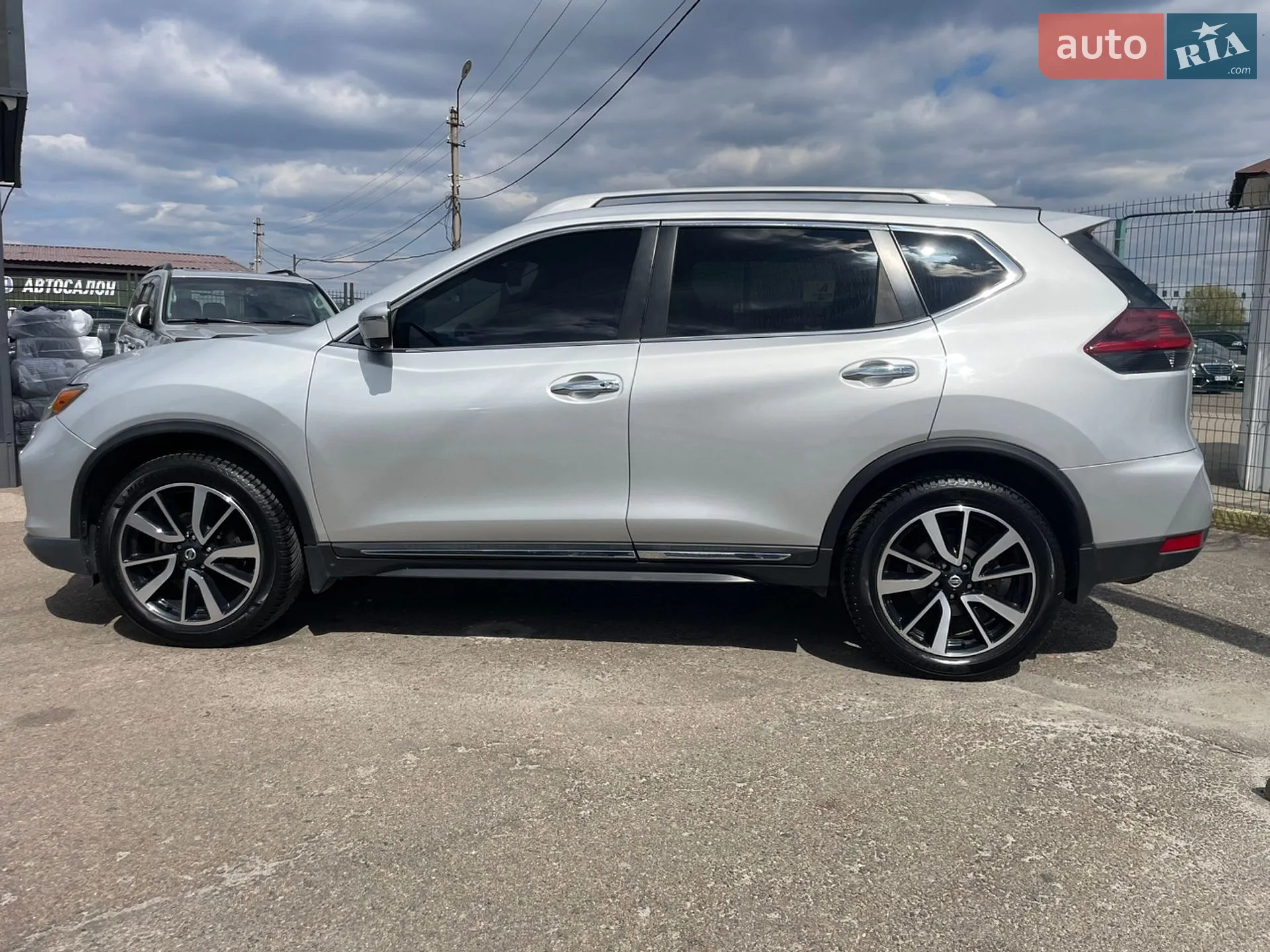 2020 Nissan Rogue - мініатюра 8