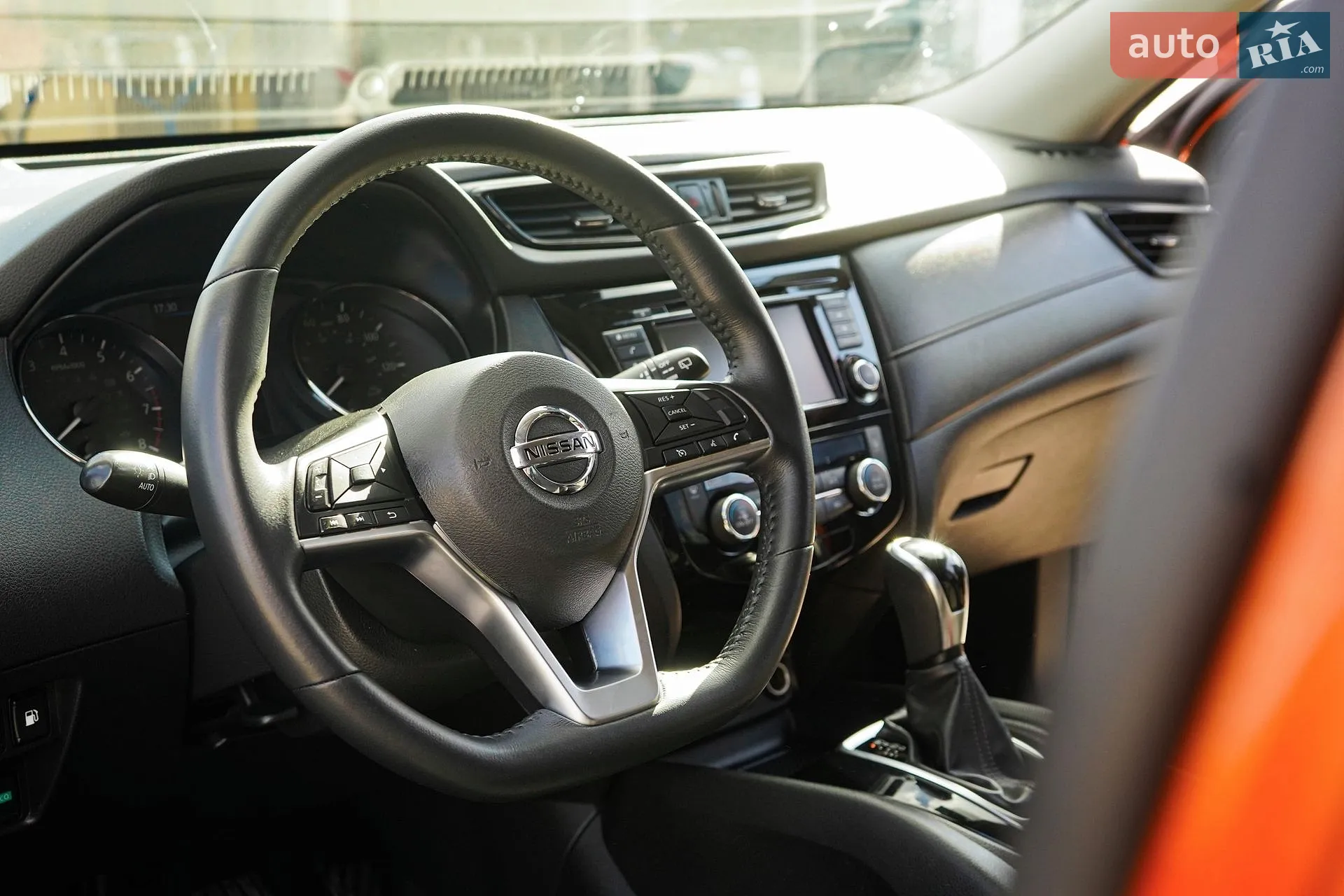 2019 Nissan Rogue - мініатюра 8