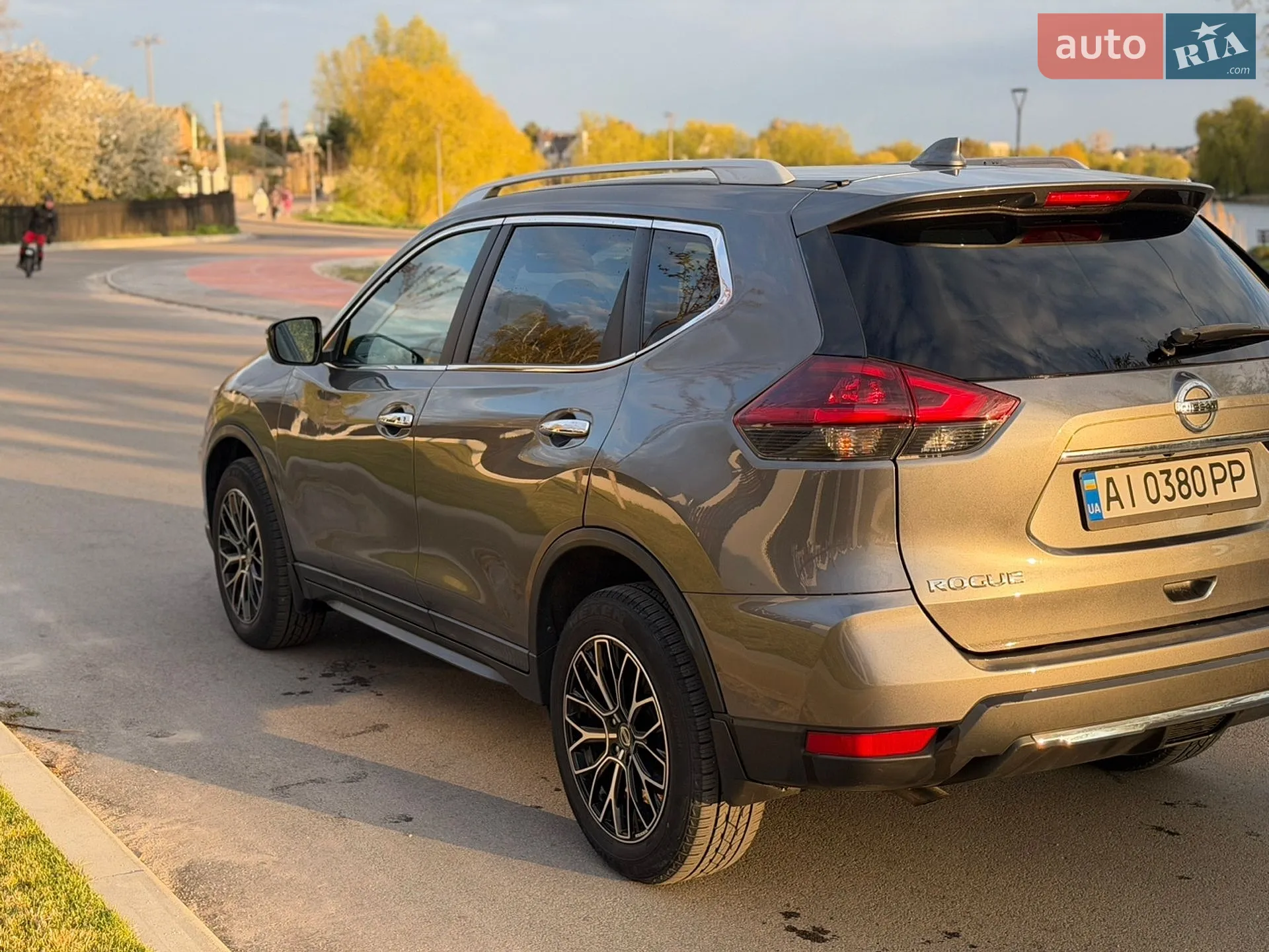 2018 Nissan Rogue - мініатюра 7