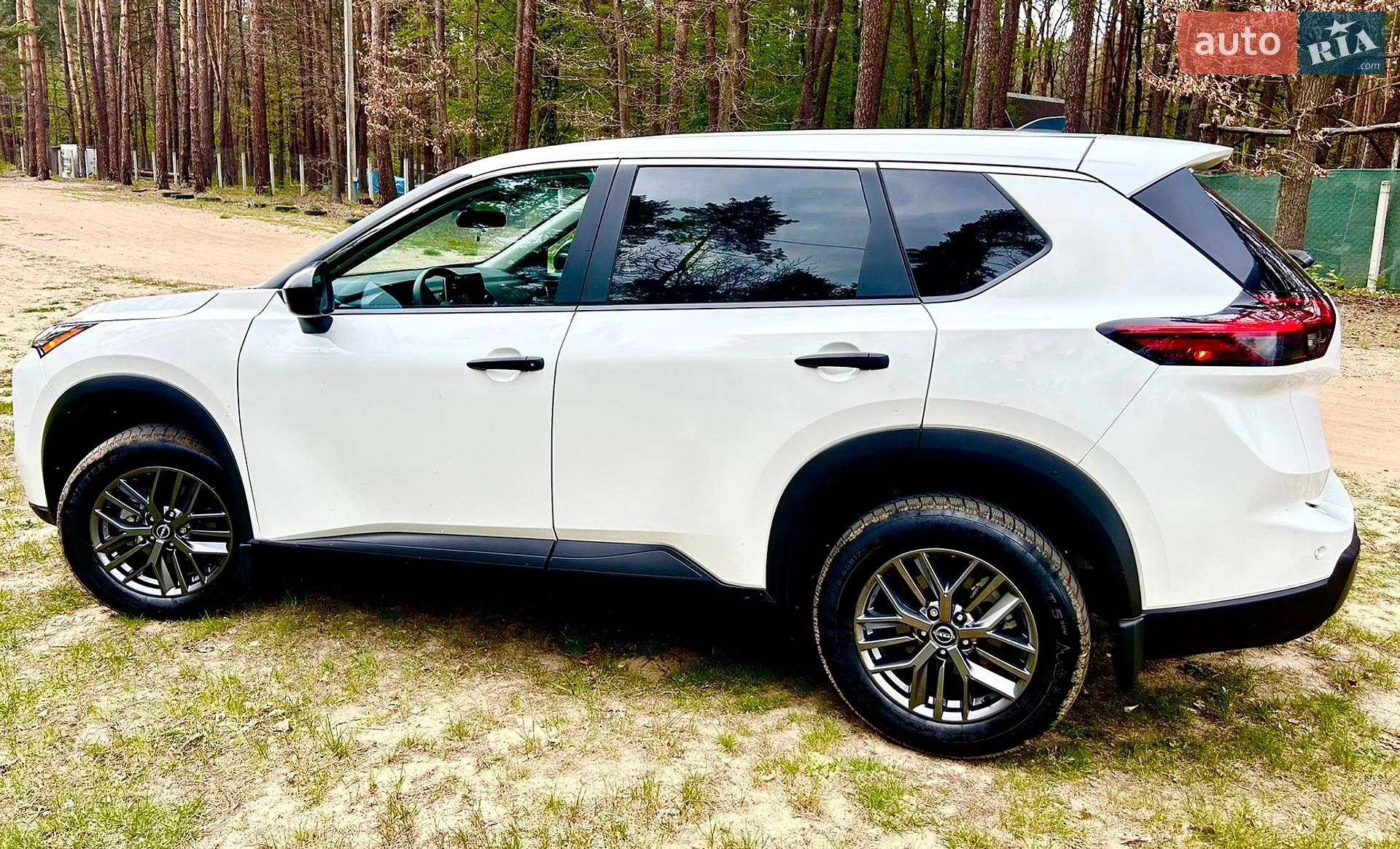 2024 Nissan Rogue - мініатюра 4