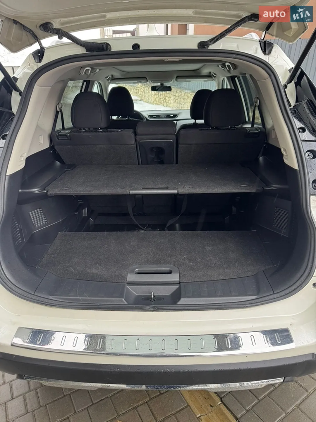 2017 Nissan Rogue - мініатюра 16