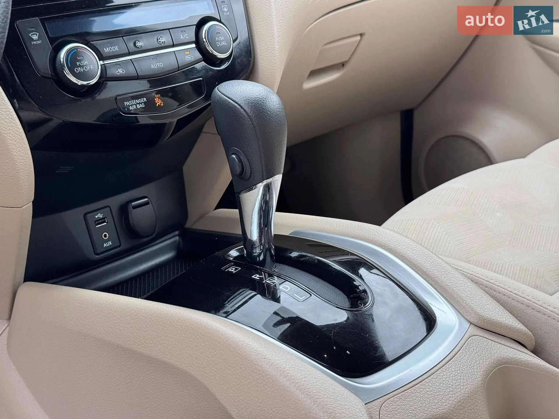2016 Nissan Rogue - мініатюра 44