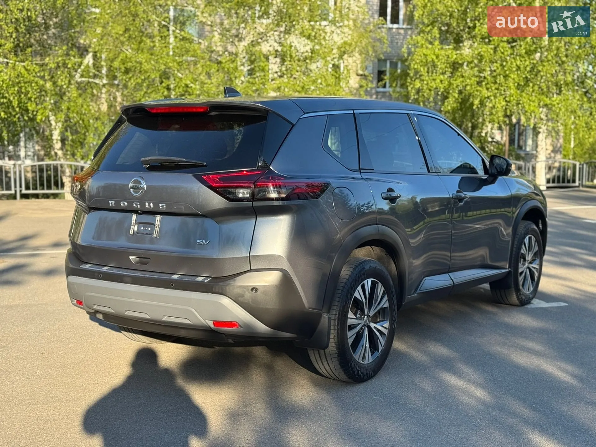 2021 Nissan Rogue - мініатюра 11